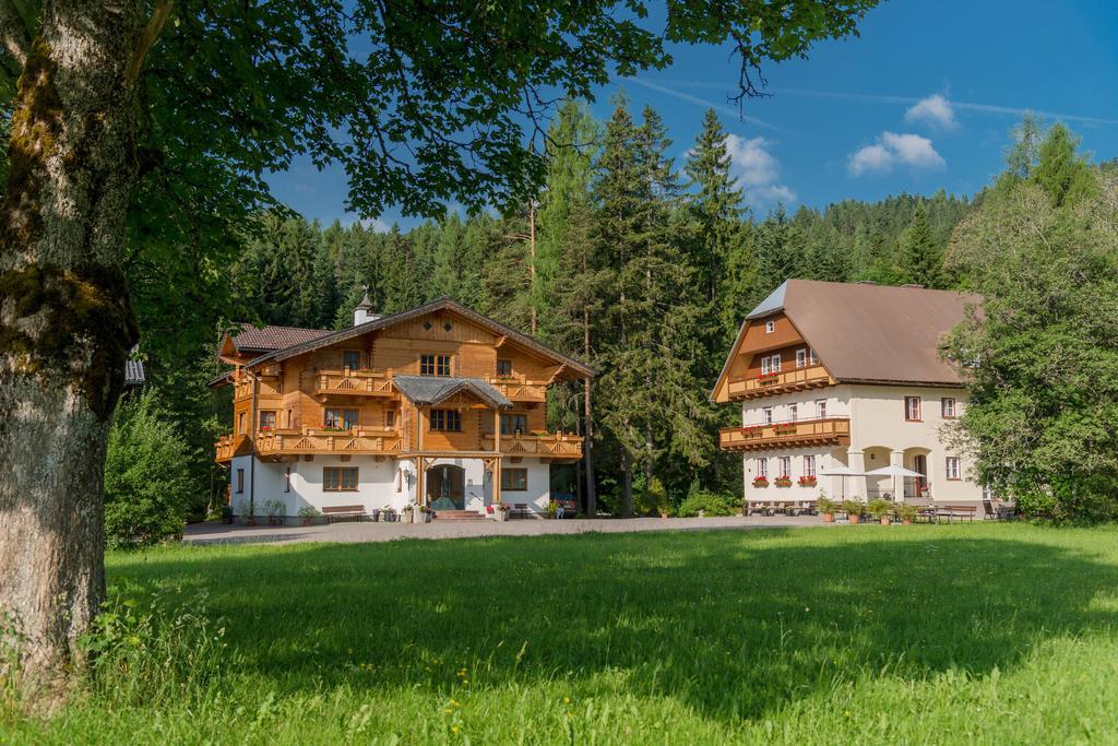 Bio-Holzhaus Und Landhaus Heimat Рамзау ам Дахщайн Екстериор снимка