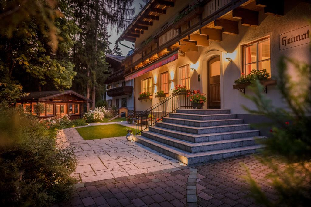 Bio-Holzhaus Und Landhaus Heimat Рамзау ам Дахщайн Екстериор снимка